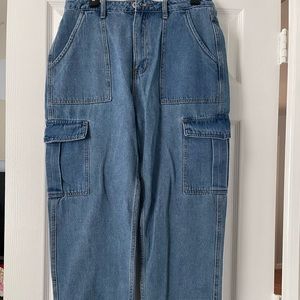 High- Rise Cargo Pants